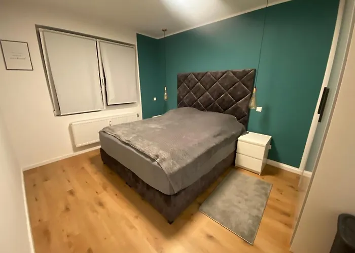 2 In City/apartment + Netflix+prime Lejlighed Krefeld